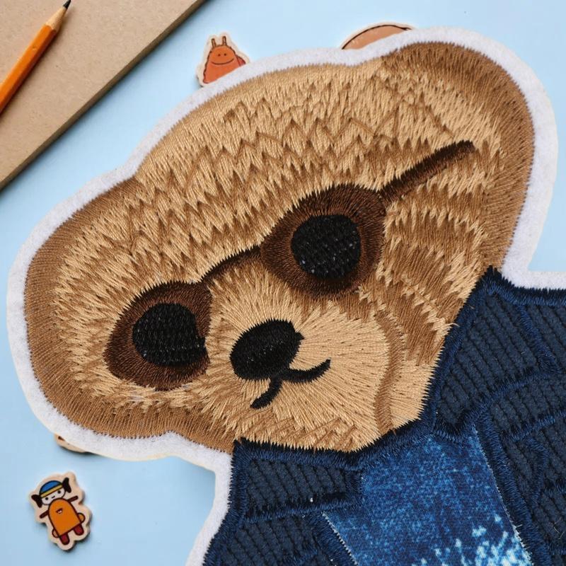Is Sewing A Textile Craft - Большая нашивка-аппликация в виде медведя, вышитая