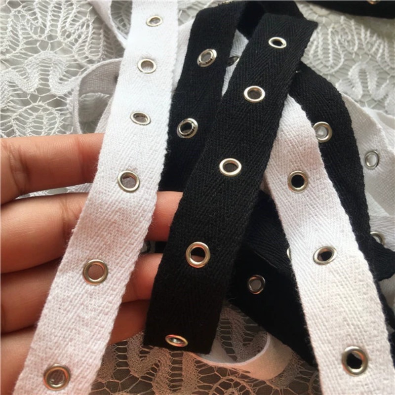 Черно-белая хлопчатобумажная т – обзор и цена Sewing Eyelet Fabric